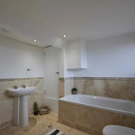 The Cobbles Apartment *